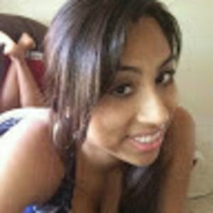 Meet your Posher, Yvette